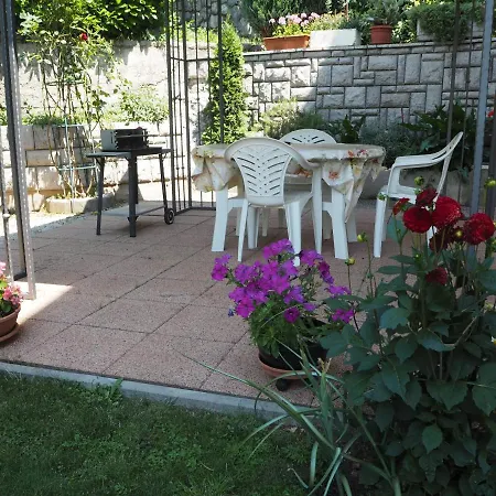 Maria's Place Appartement *